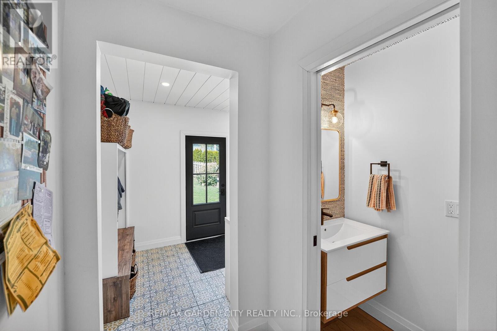 377 CANBORO ROAD - 20
