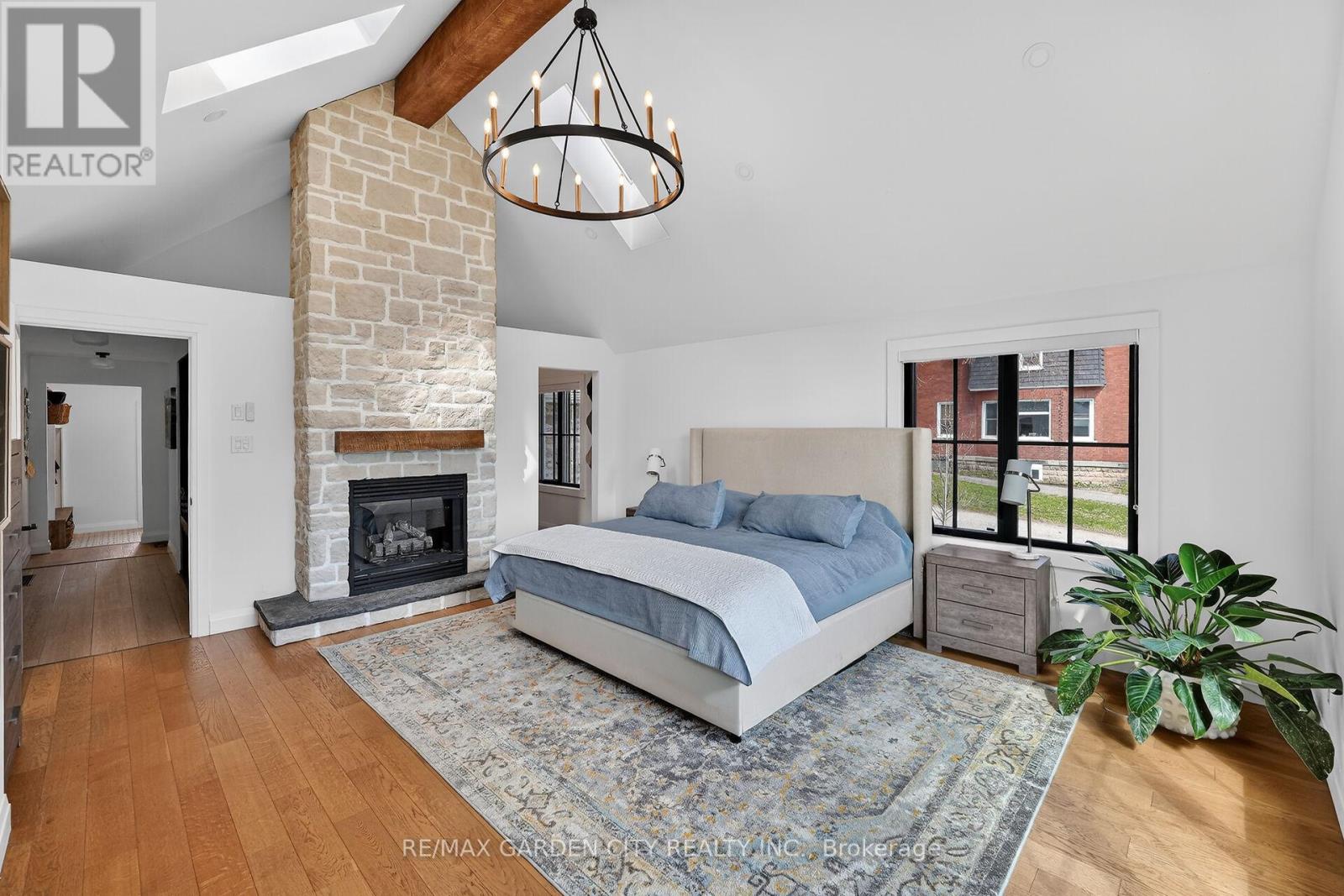 377 CANBORO ROAD - 12