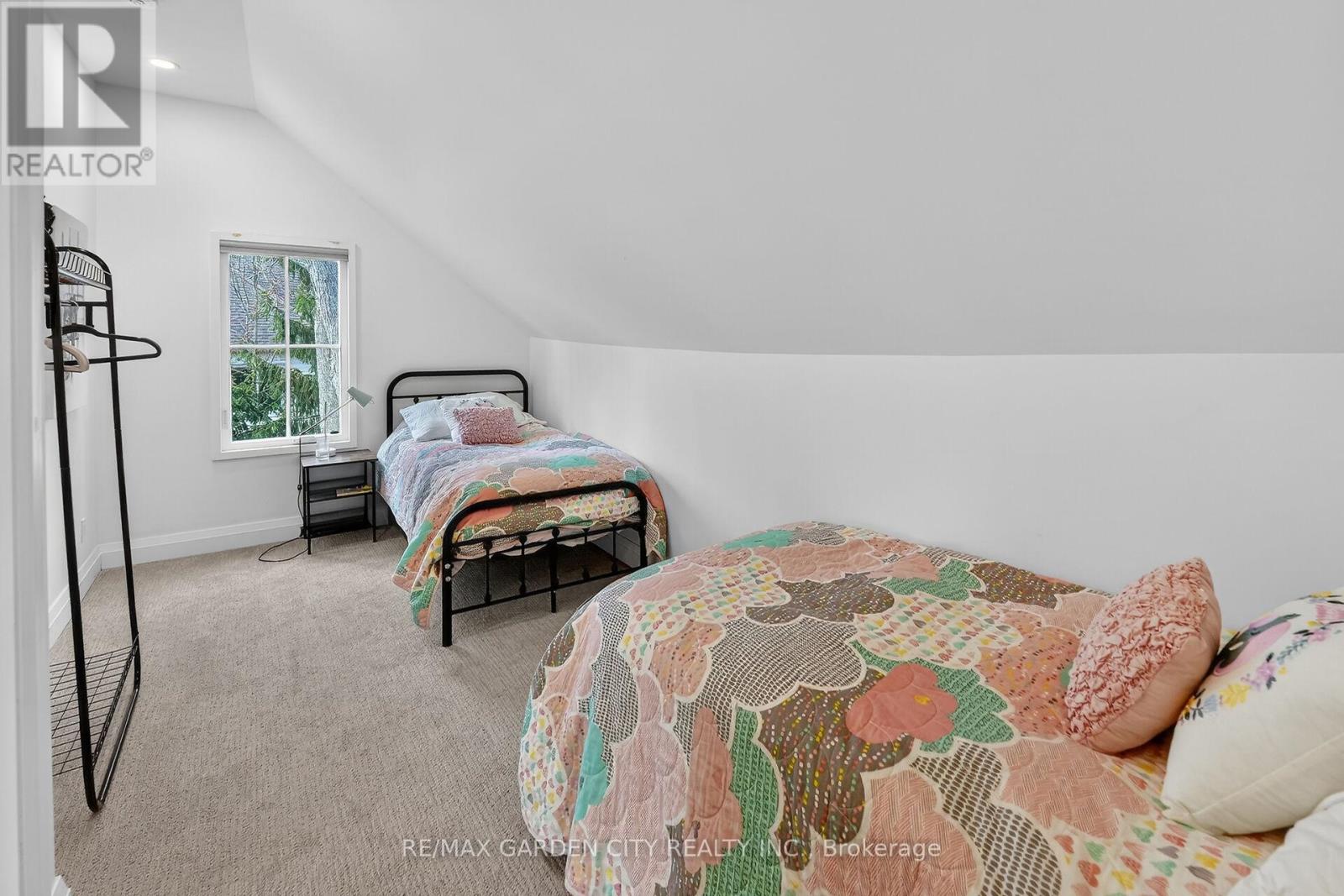 377 CANBORO ROAD - 45