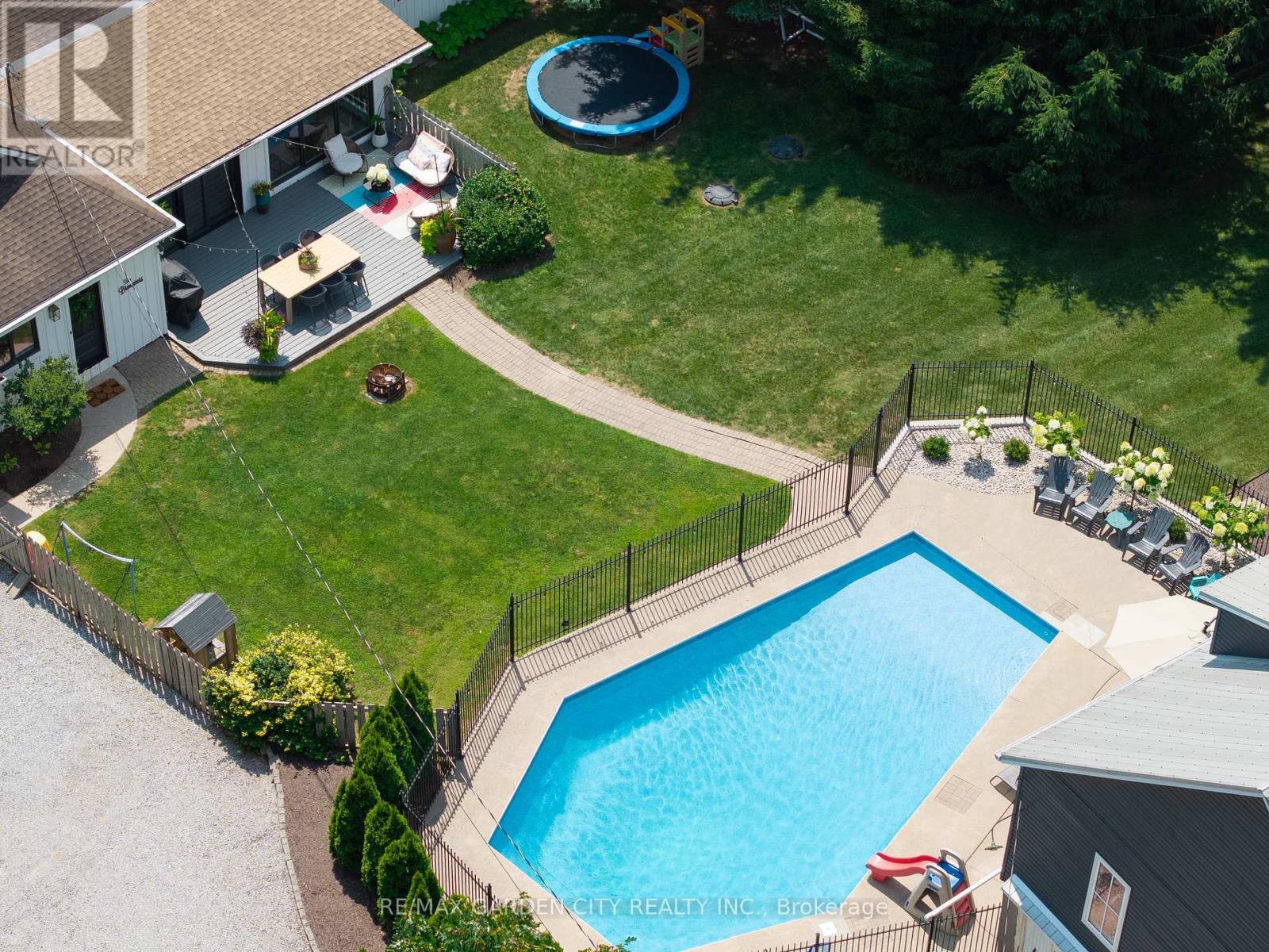 377 CANBORO ROAD - 31