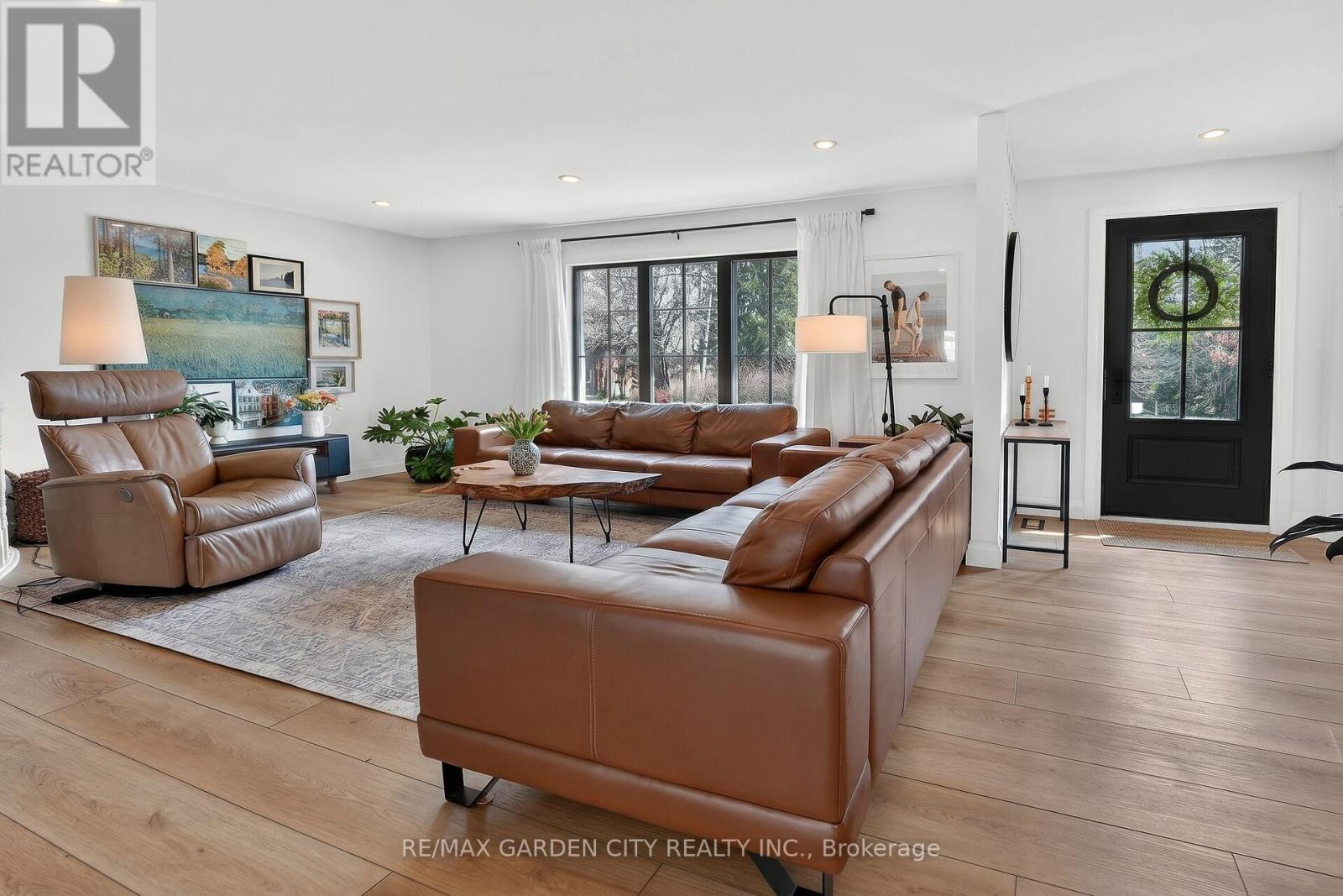 377 CANBORO ROAD - 4