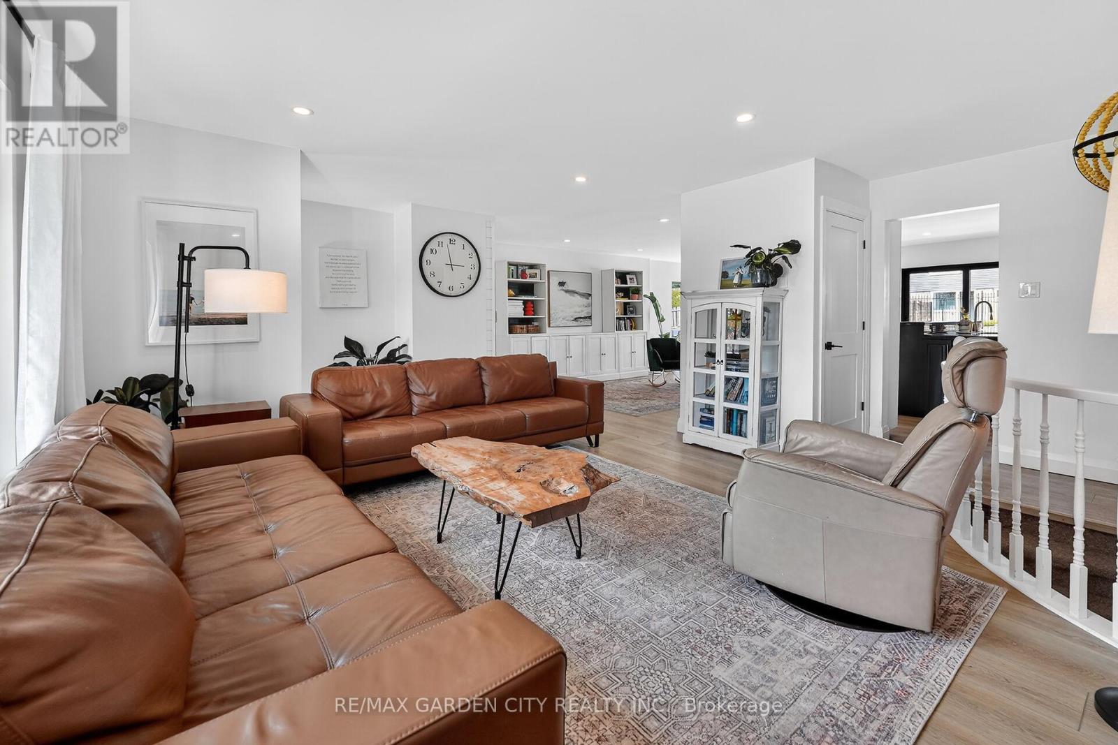 377 CANBORO ROAD - 5