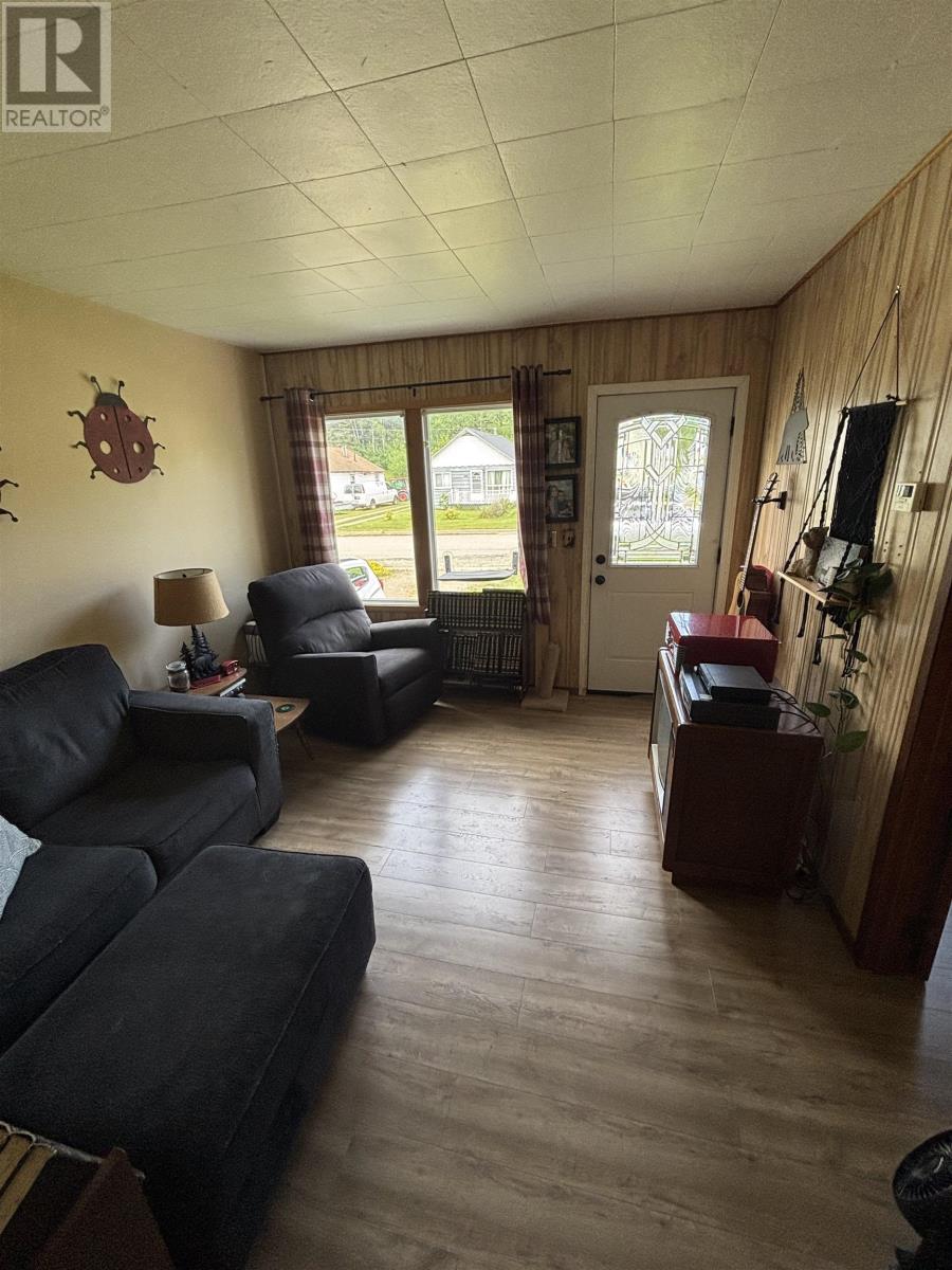 209 Fotheringham Ave. - Image 3