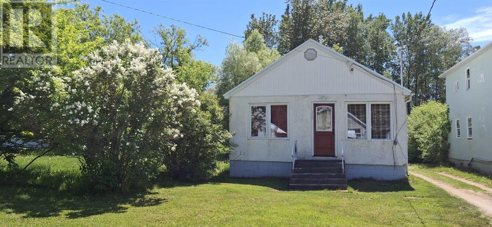 209 Fotheringham Ave. - 1
