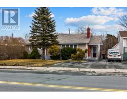 133 Smallwood Drive thumbnail 2