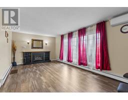 133 Smallwood Drive thumbnail 4