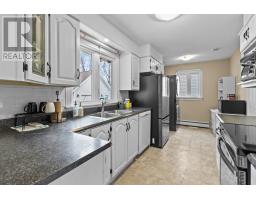 133 Smallwood Drive thumbnail 8