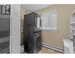 133 Smallwood Drive thumbnail 9