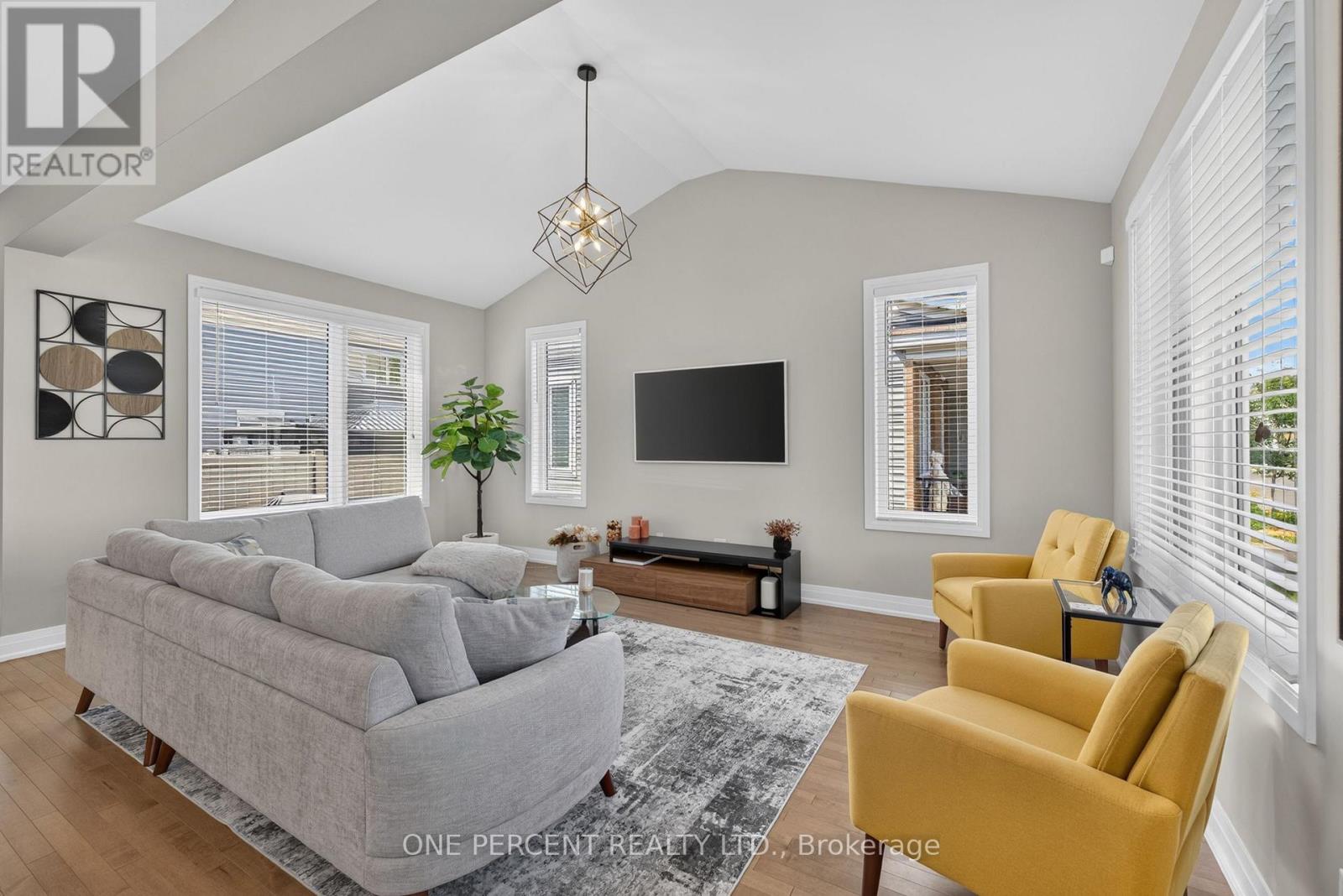 334 LAMARCHE AVENUE - Image 11