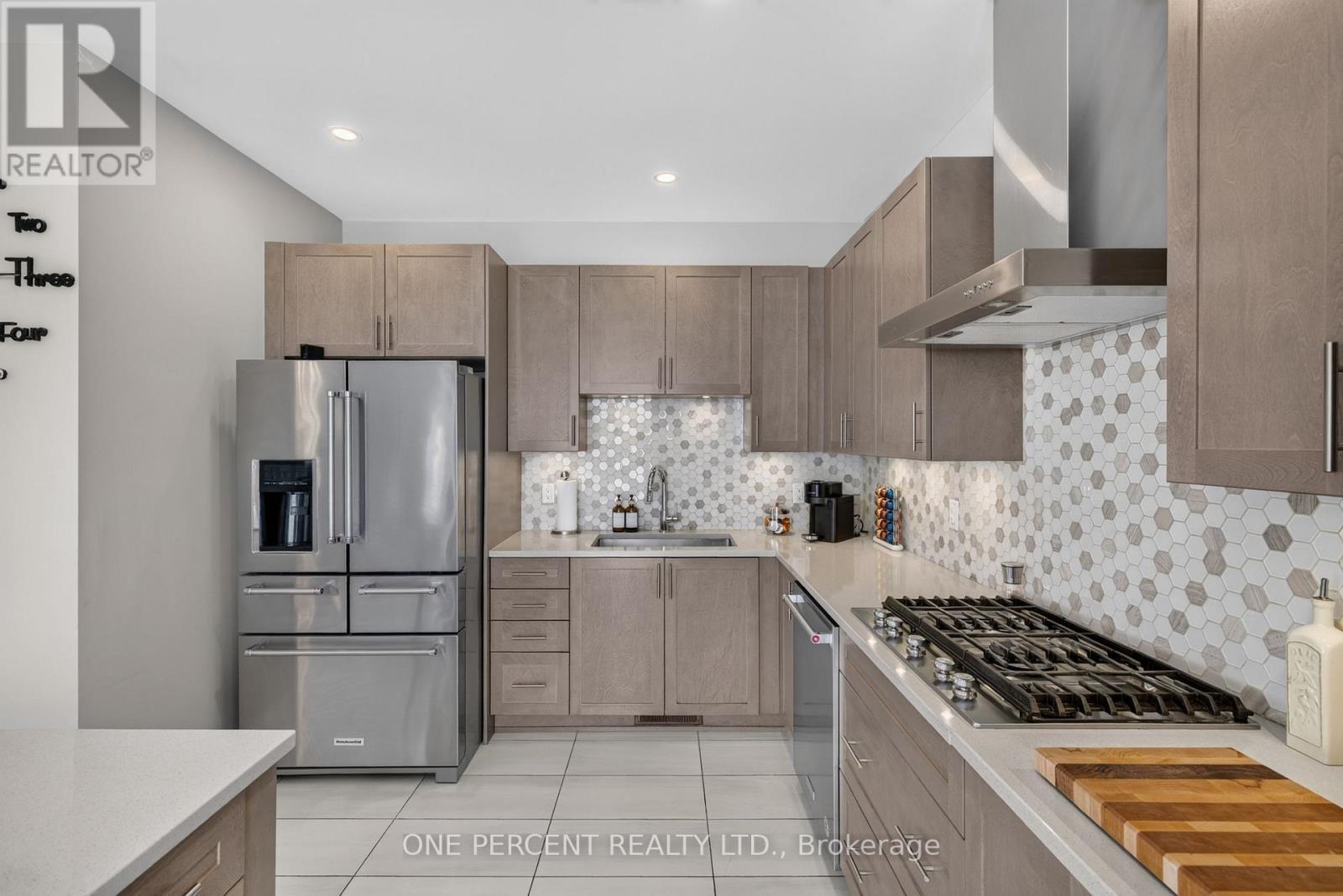 334 LAMARCHE AVENUE - Image 21