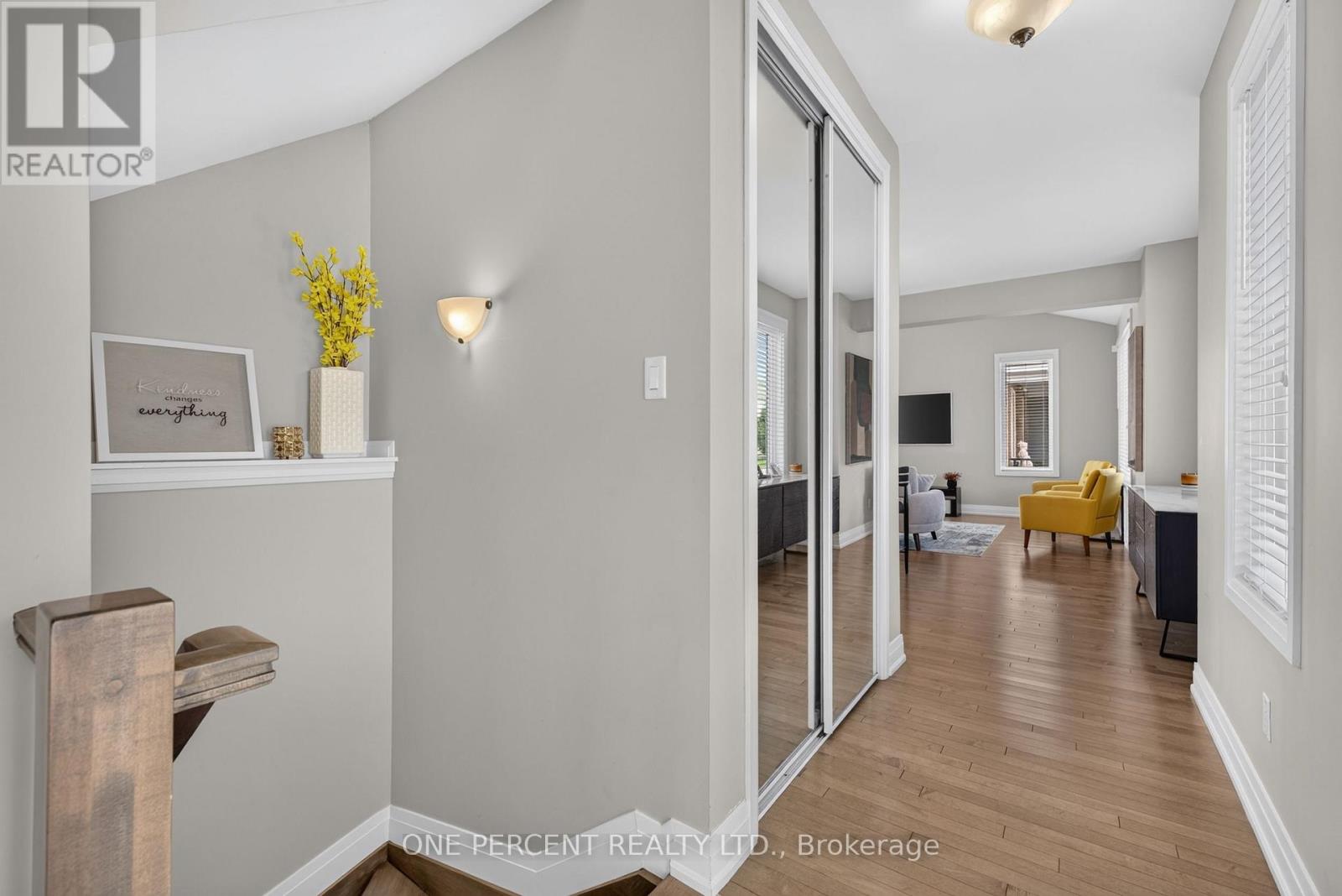 334 LAMARCHE AVENUE - Image 8