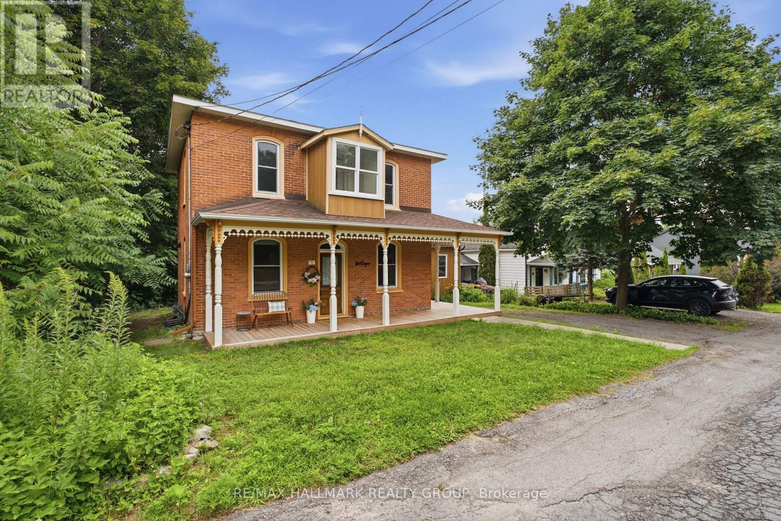 71 UNION STREET - 1