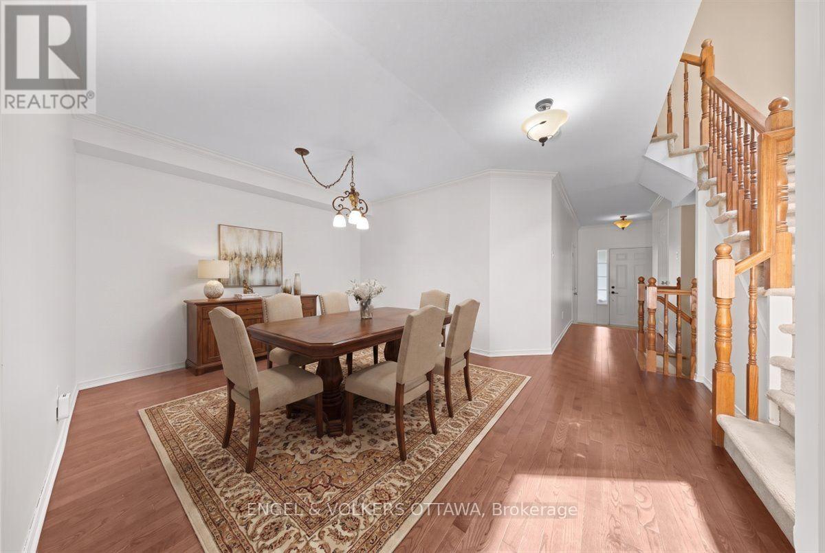 789 COBBLE HILL DRIVE - 7
