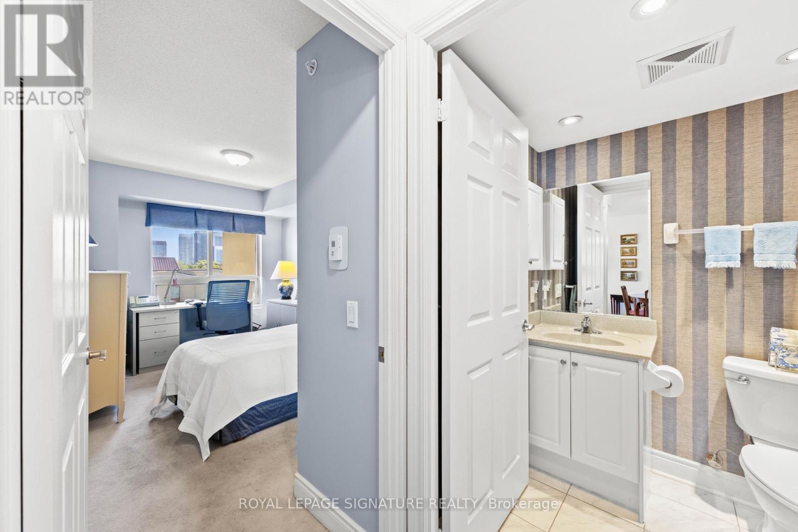 #508 12 REAN DRIVE - Image 31