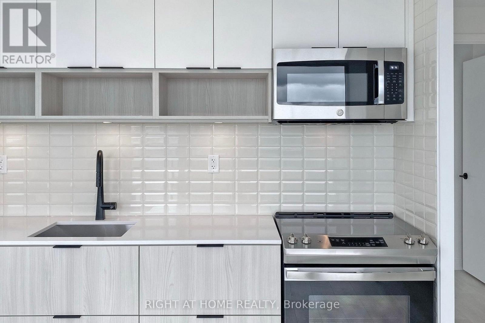 #S546 180 MILLS STREET - 12