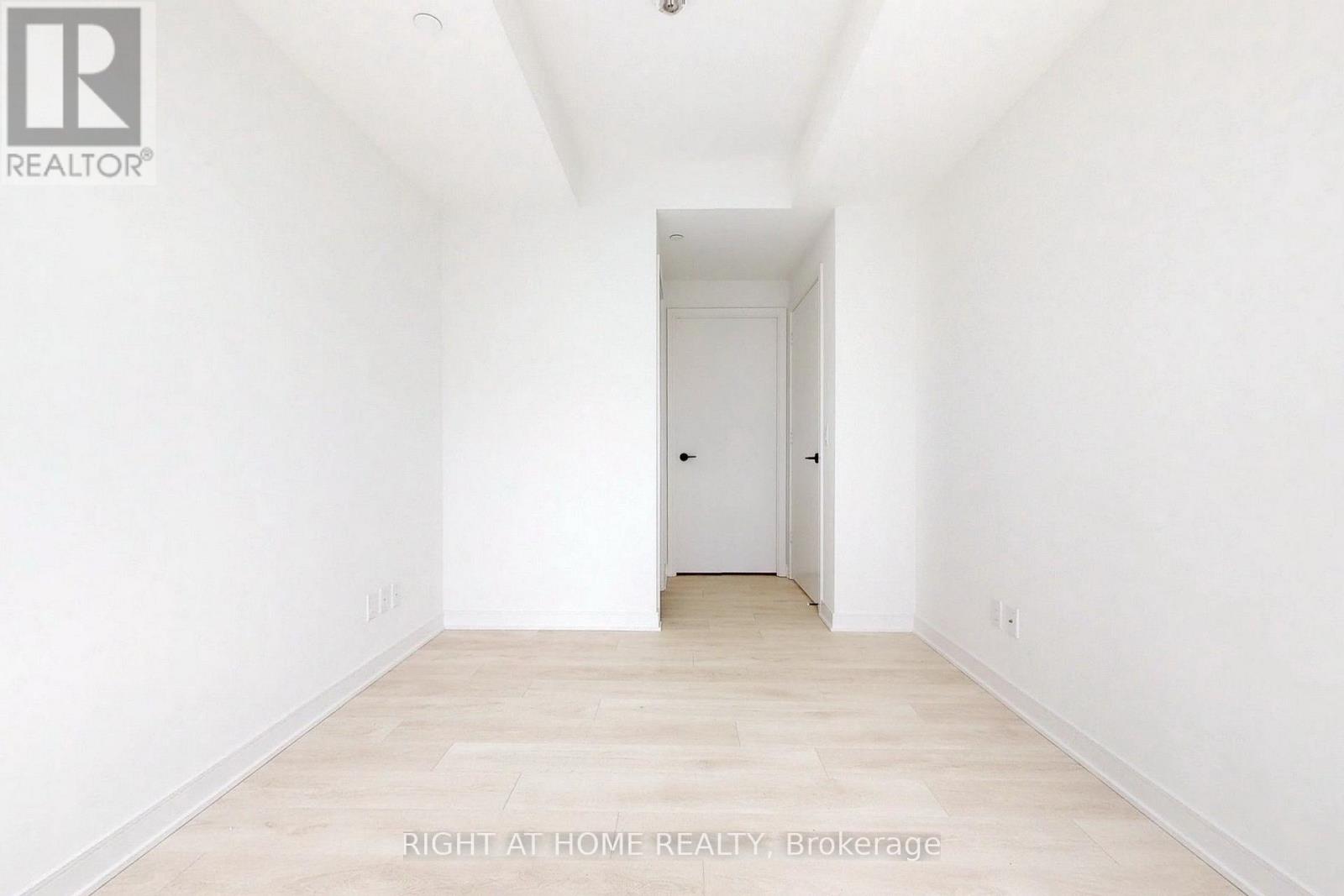 #S546 180 MILLS STREET - 17