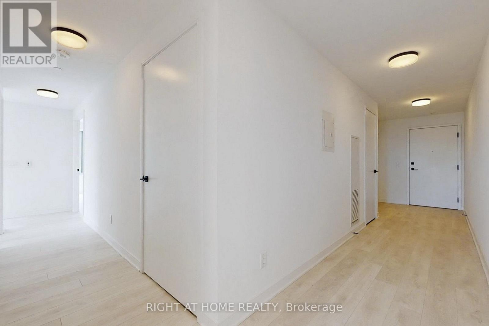 #S546 180 MILLS STREET - 27