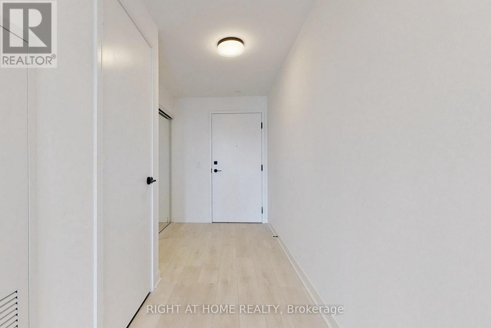 #S546 180 MILLS STREET - 28