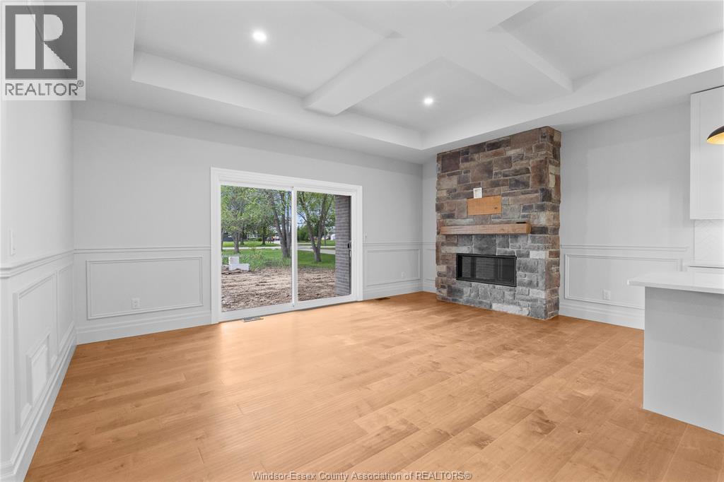 3325 TULLIO - 18