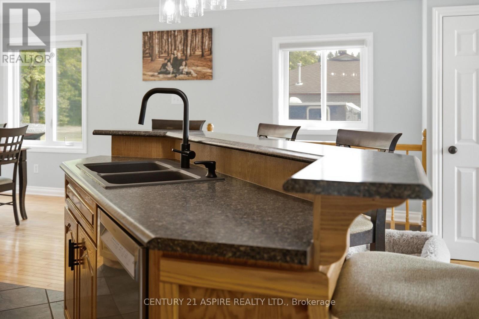 336 WITT ROAD - Image 12
