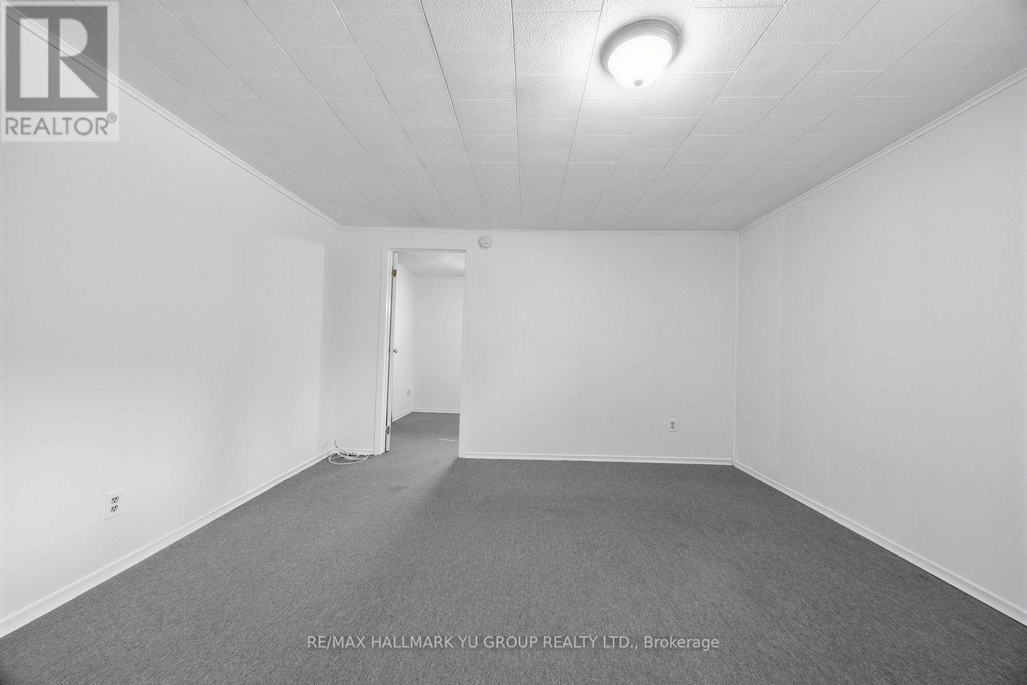 9 FOREGATE AVENUE - 16