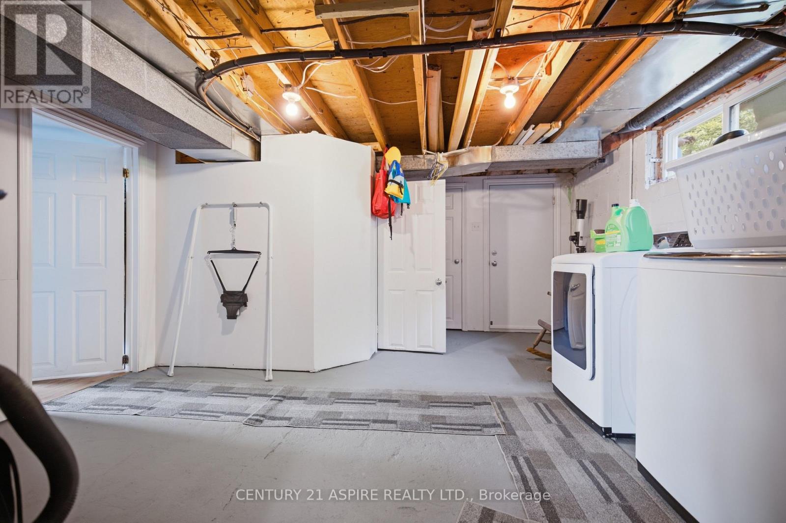 336 WITT ROAD - Image 29