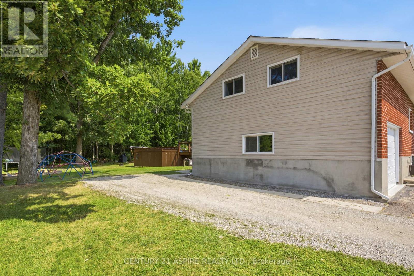 336 WITT ROAD - Image 38