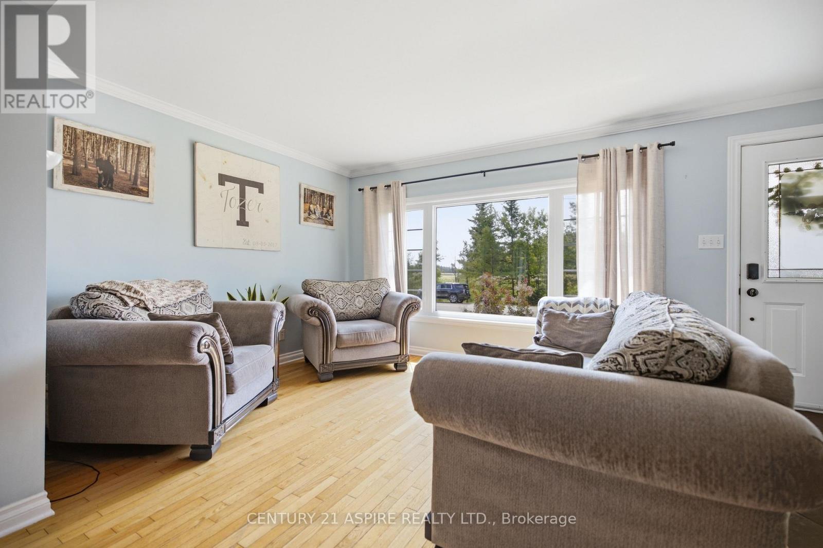 336 WITT ROAD - Image 6