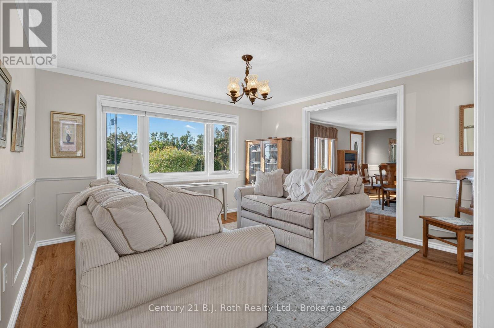 2381 11 HIGHWAY - 5
