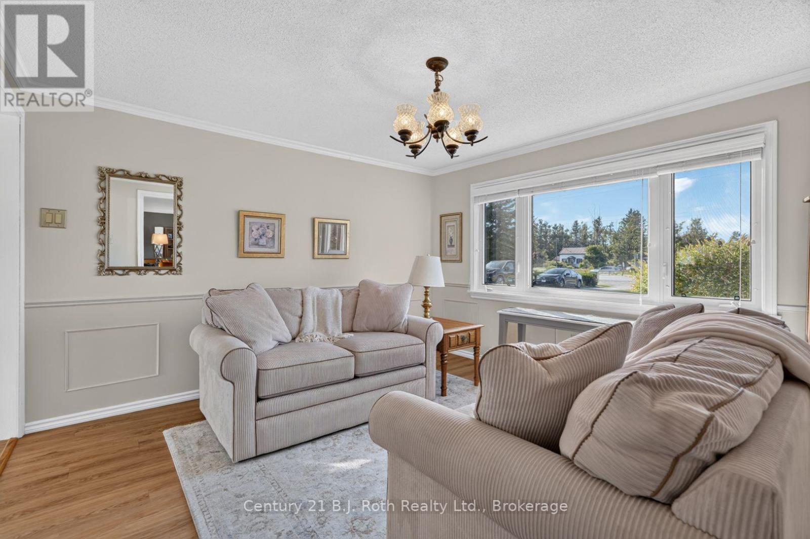2381 11 HIGHWAY - Image 7