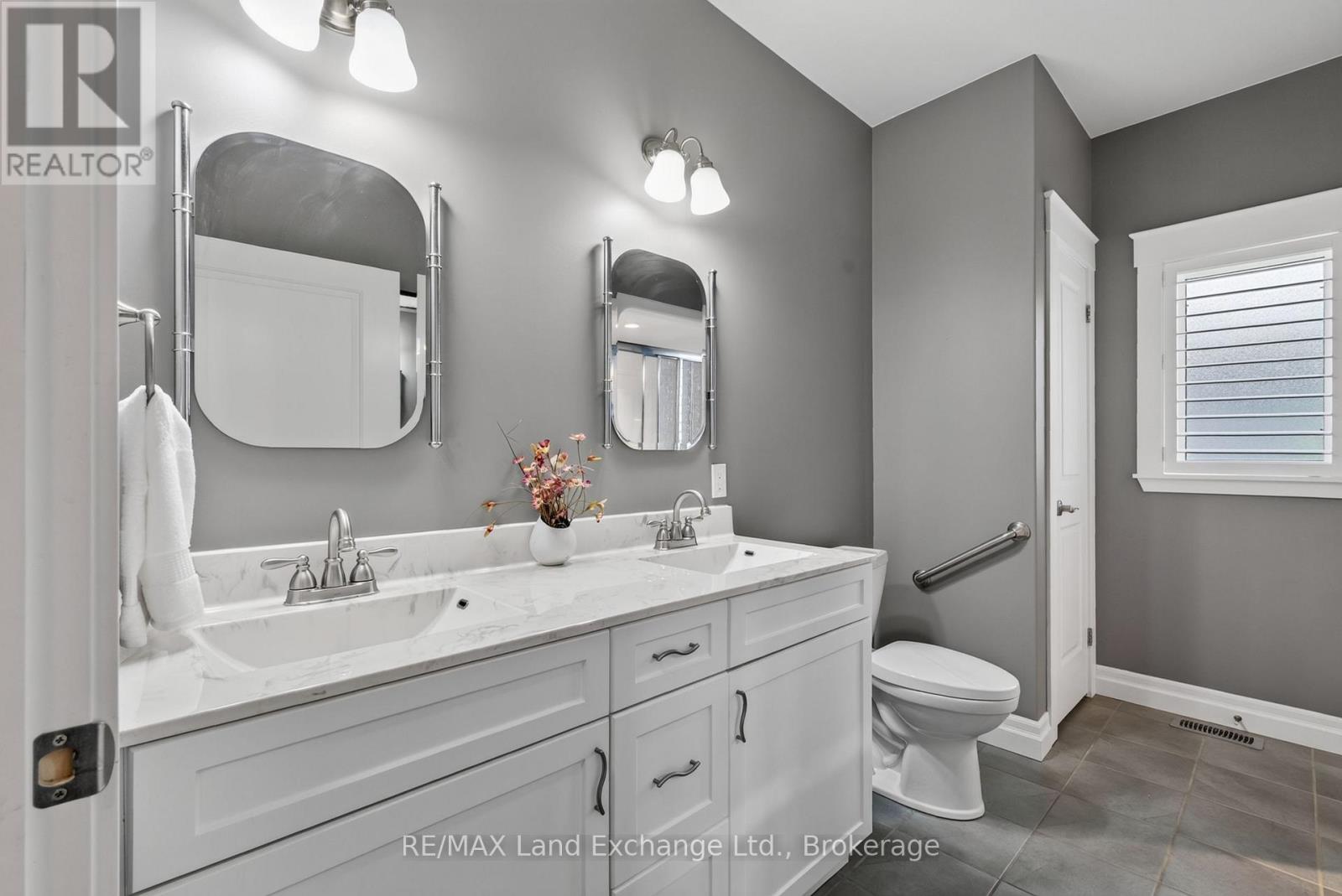 229 CARLOWAY TRAIL - Image 25