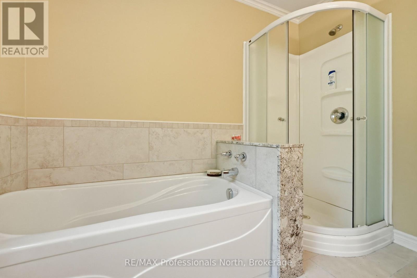 1114 MISKWABI LAKE ROAD - Image 23