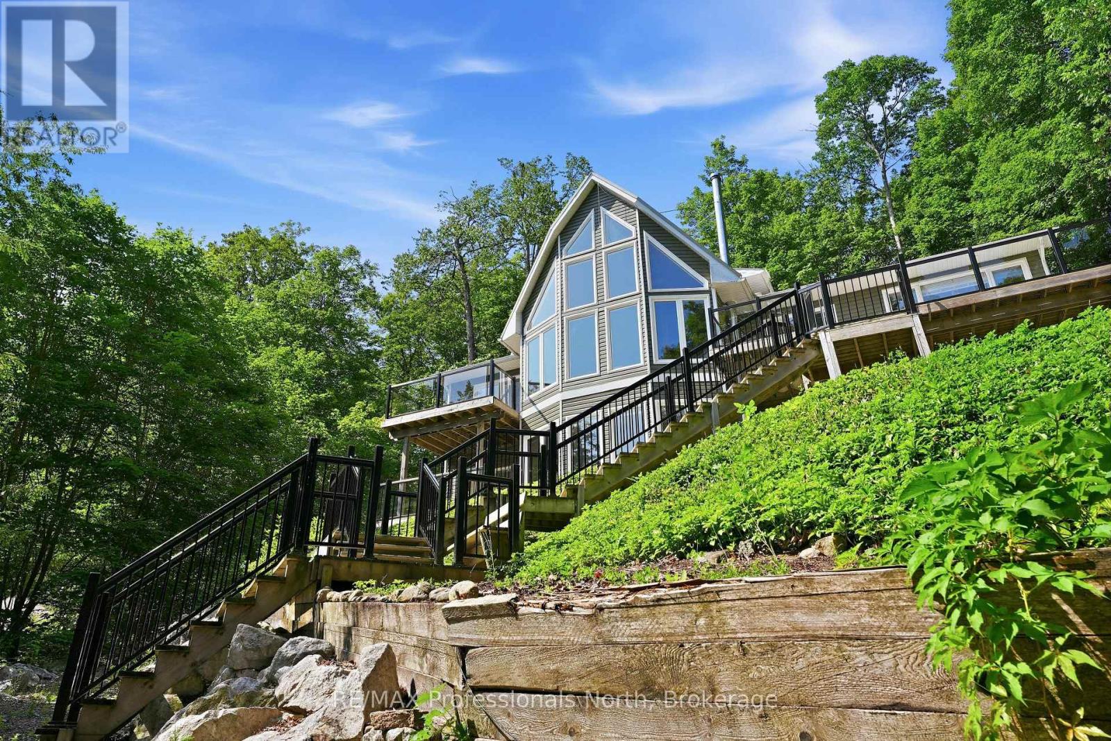 1114 MISKWABI LAKE ROAD - Image 41