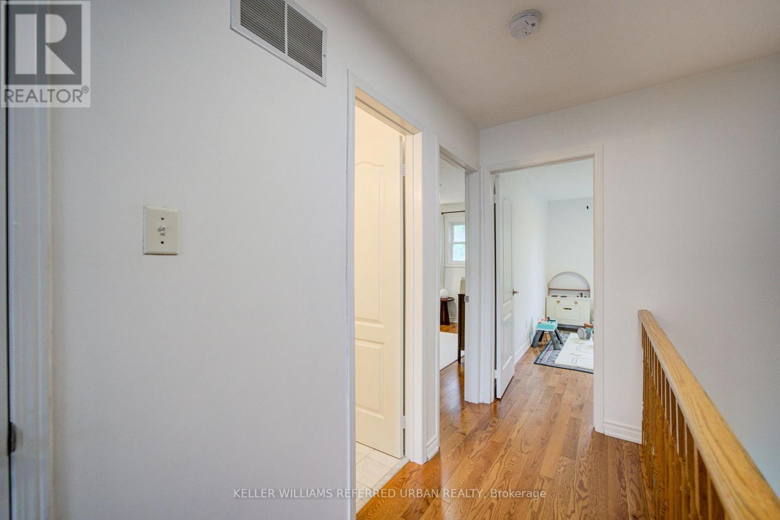 19 EVELYN BUCK LANE - 30