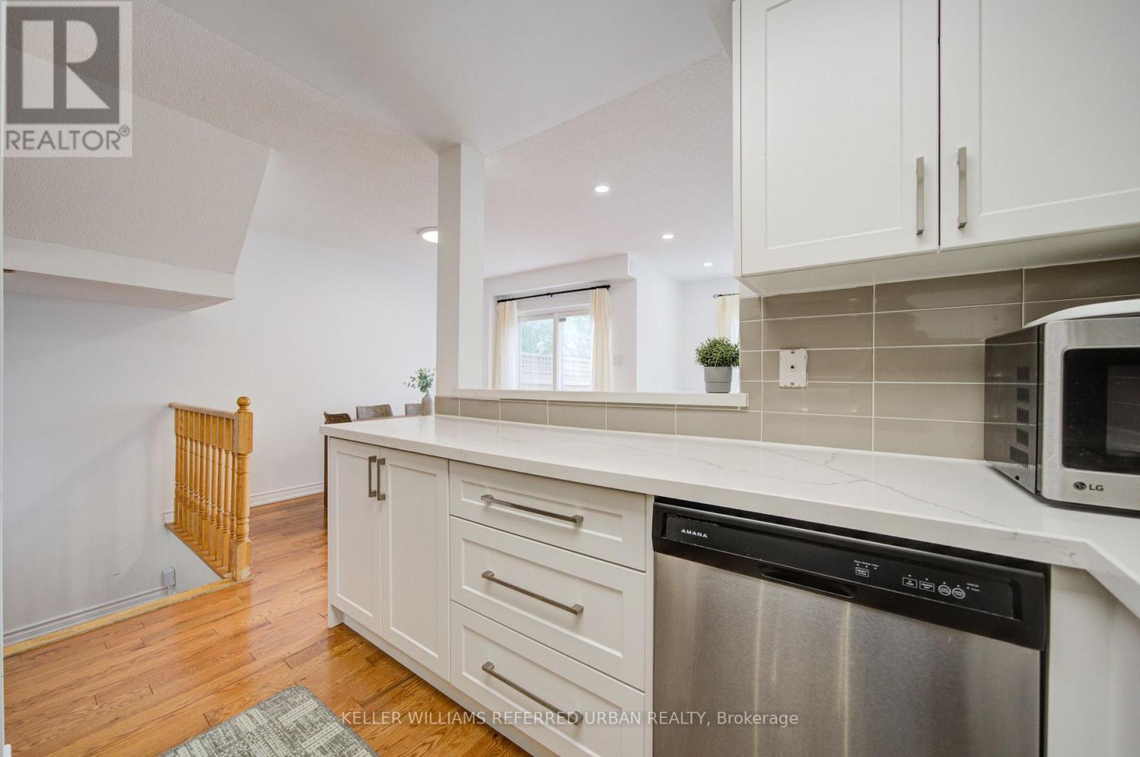 19 EVELYN BUCK LANE - 9