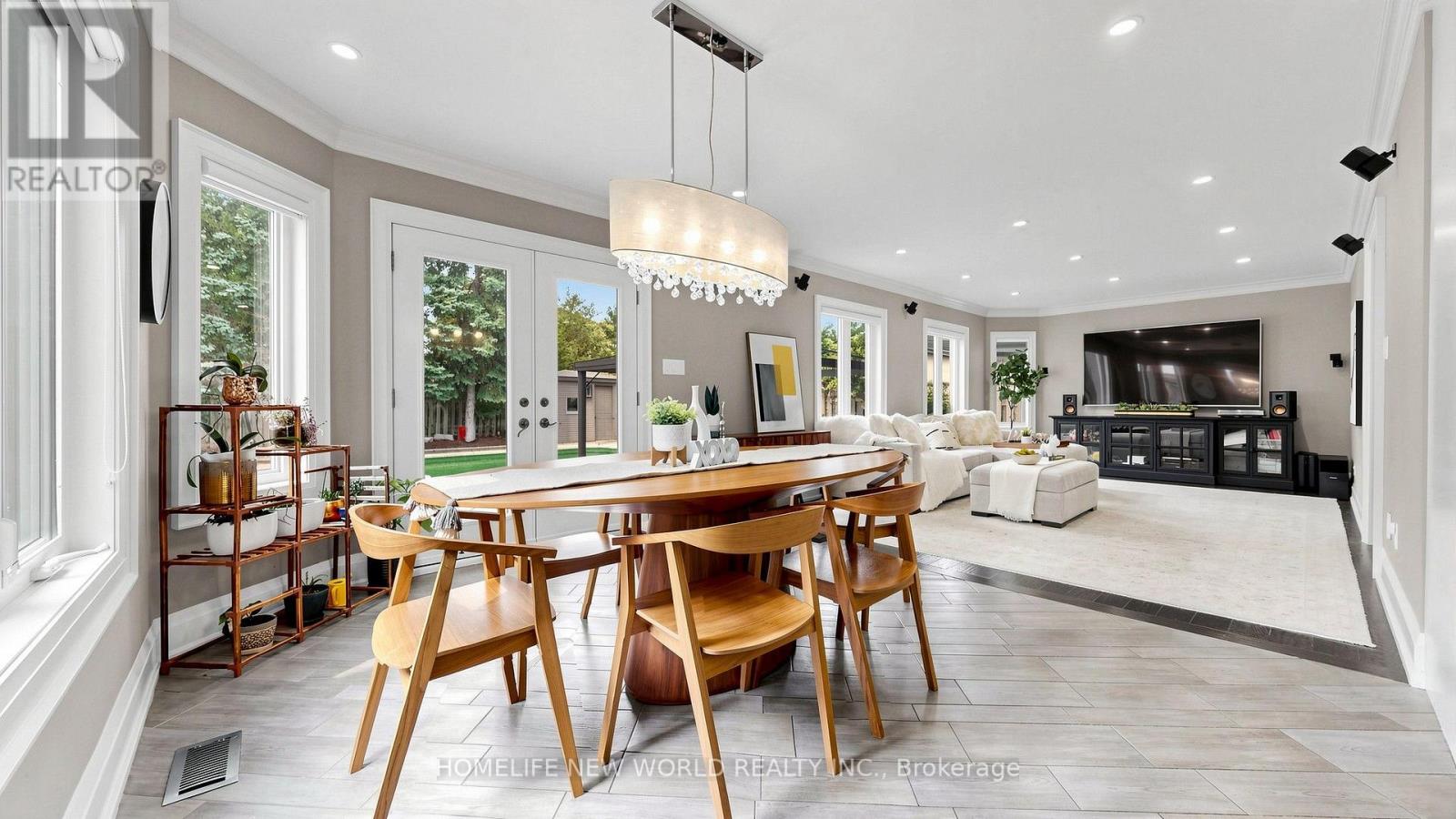 526 CUNNINGHAM DRIVE - 10