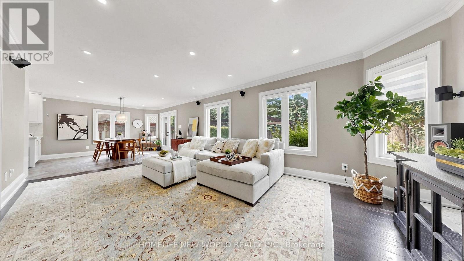 526 CUNNINGHAM DRIVE - 16