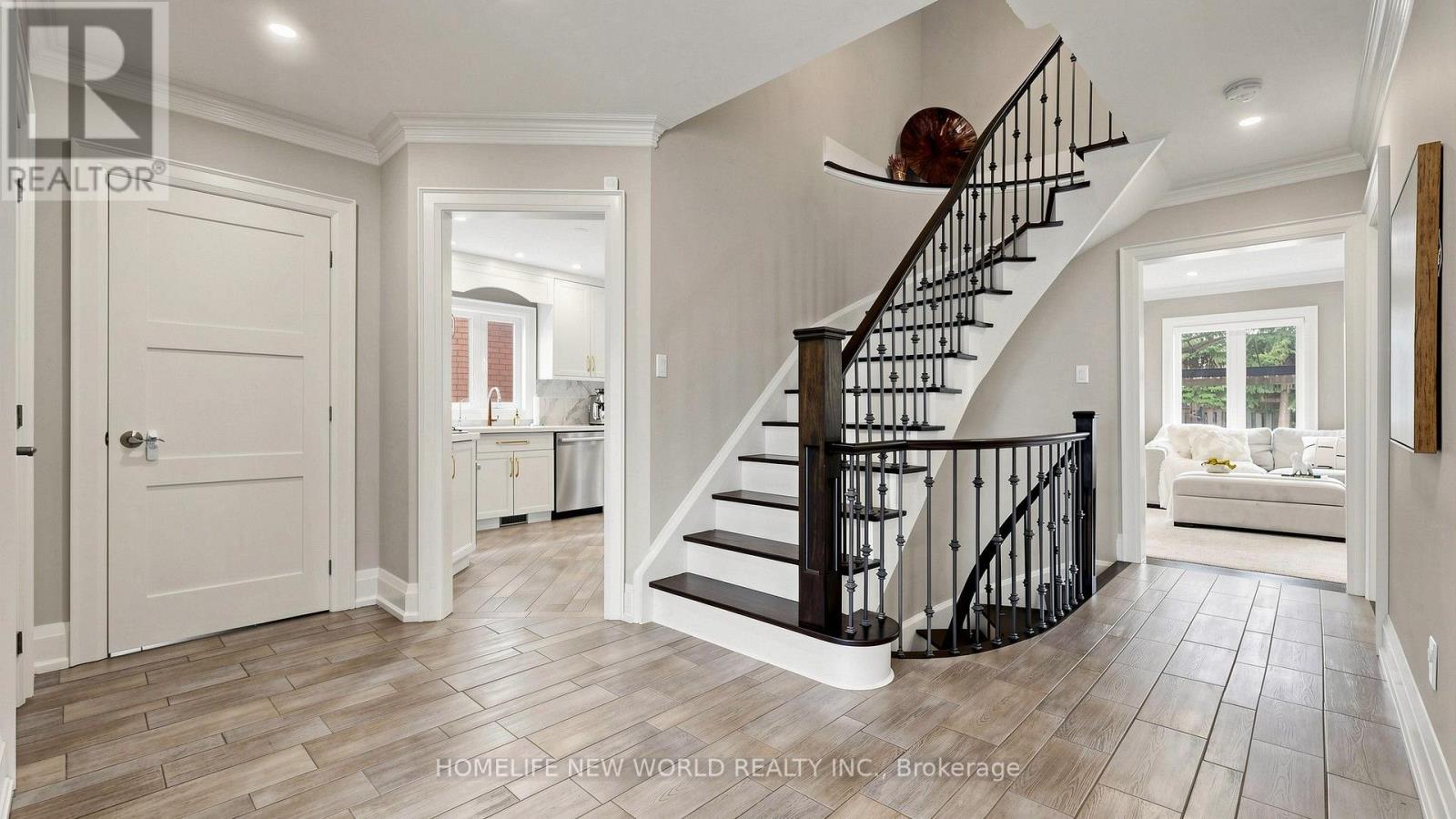 526 CUNNINGHAM DRIVE - 19