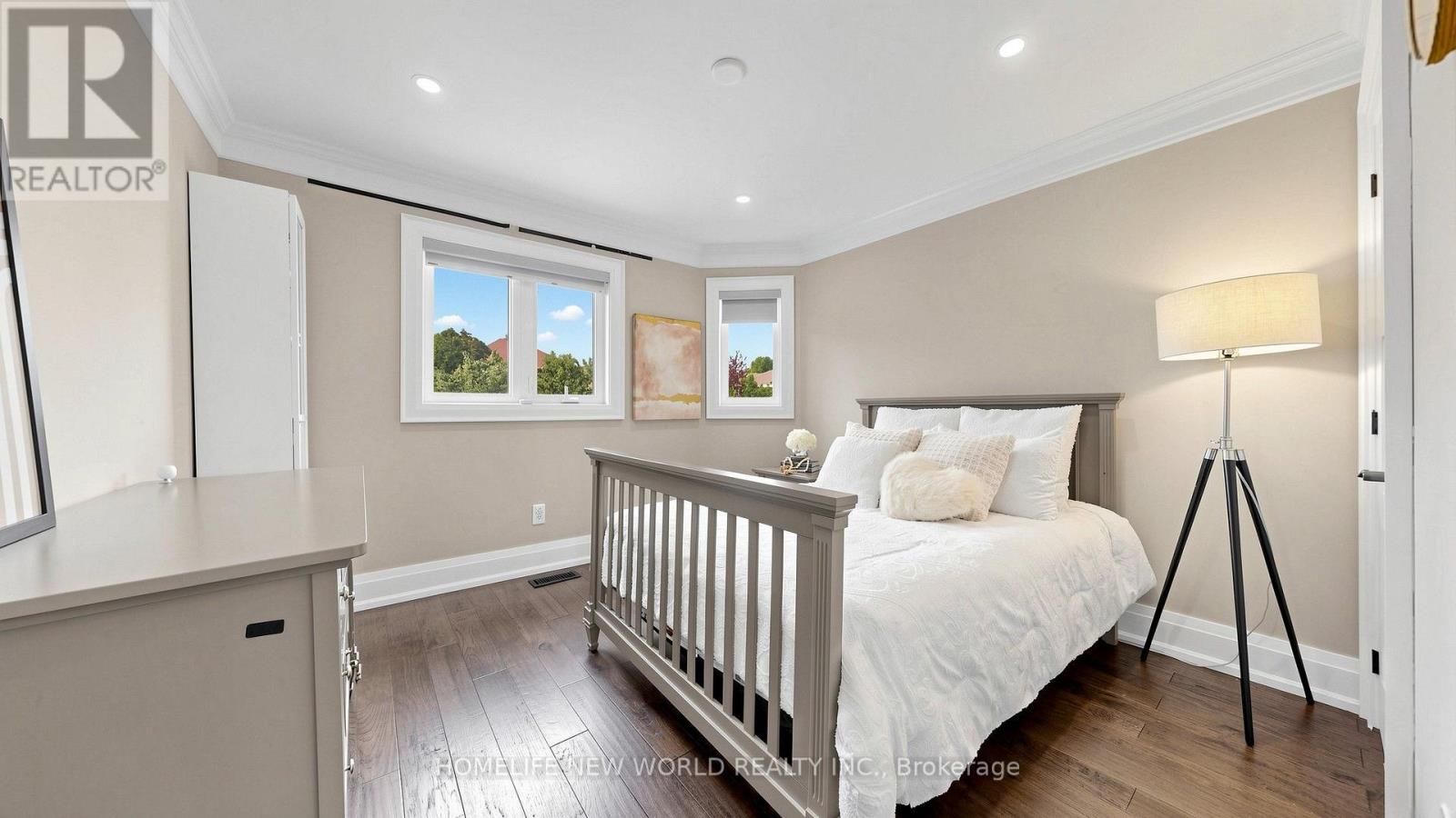 526 CUNNINGHAM DRIVE - 25