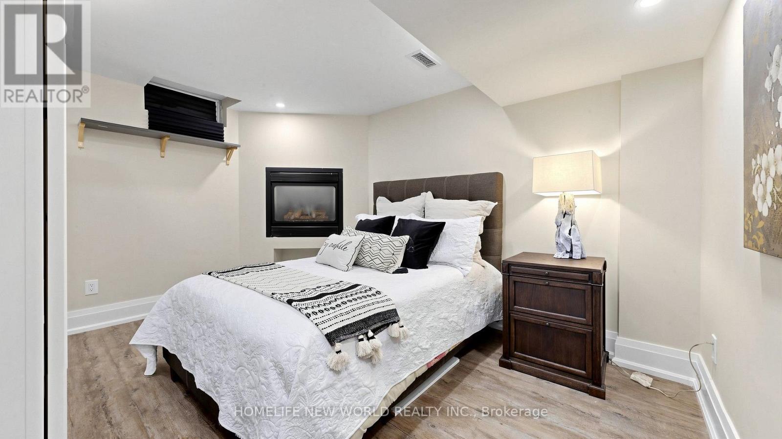 526 CUNNINGHAM DRIVE - 34