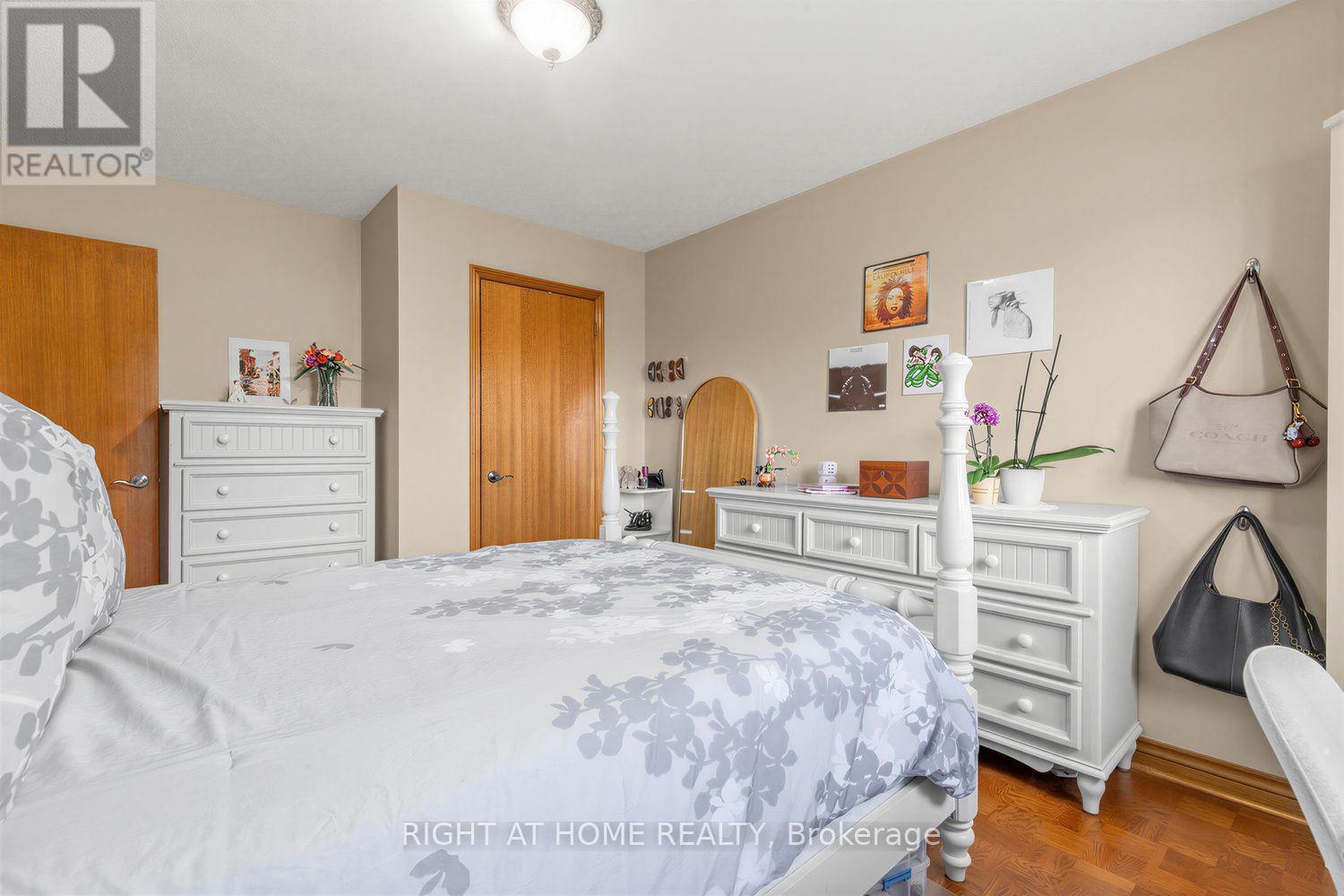 112 BELVIEW AVENUE - Image 26