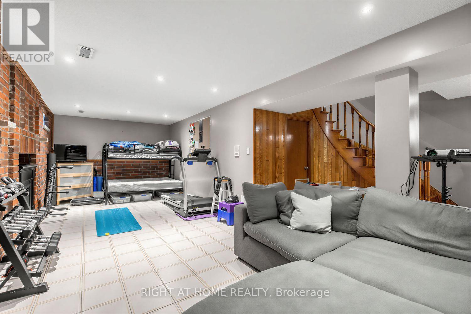 112 BELVIEW AVENUE - Image 35
