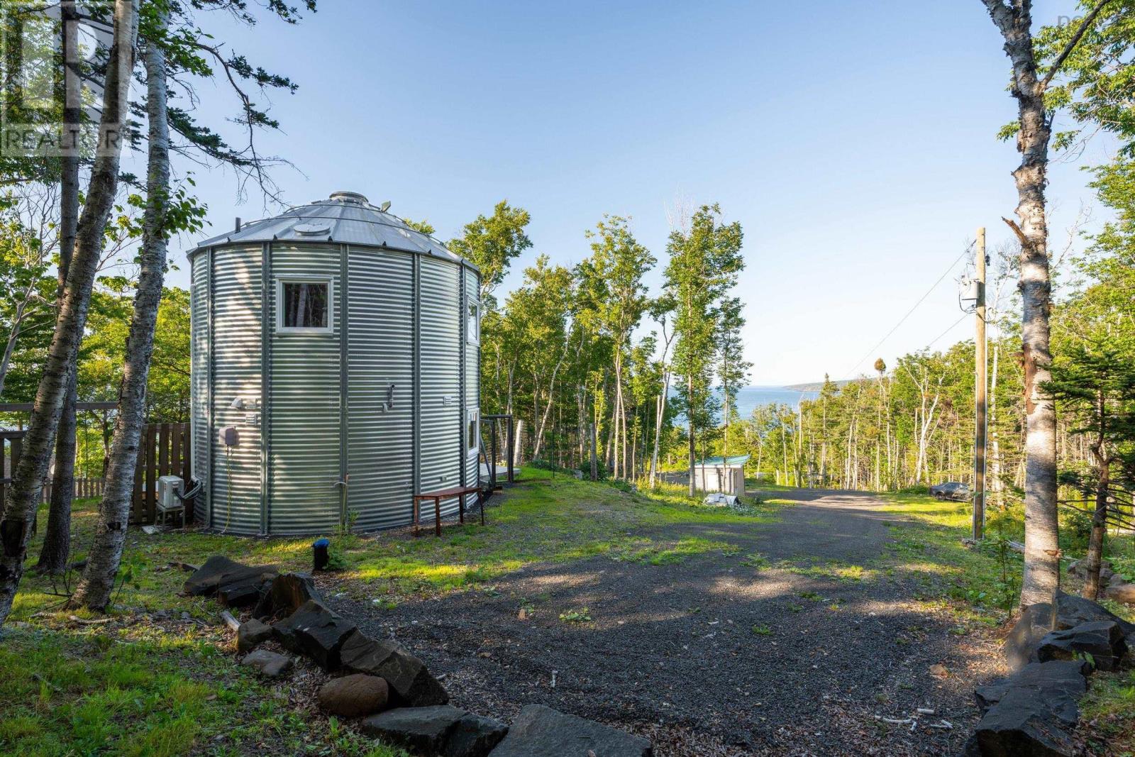 Property 24 of 39 of 1371 Lighthouse Road