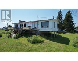 Family room - 19 Rockwell Lane, Amherst Shore, NS B0L1E0 Photo 6