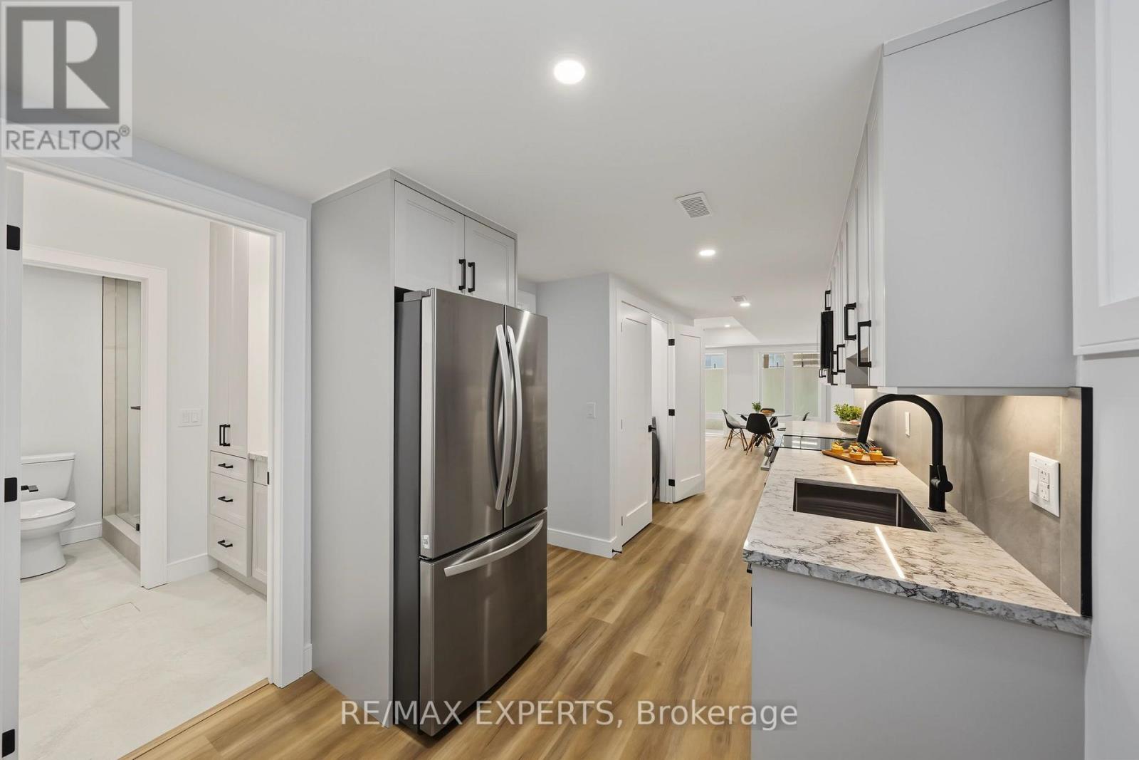 1062 ALEXANDRA AVENUE - Image 39