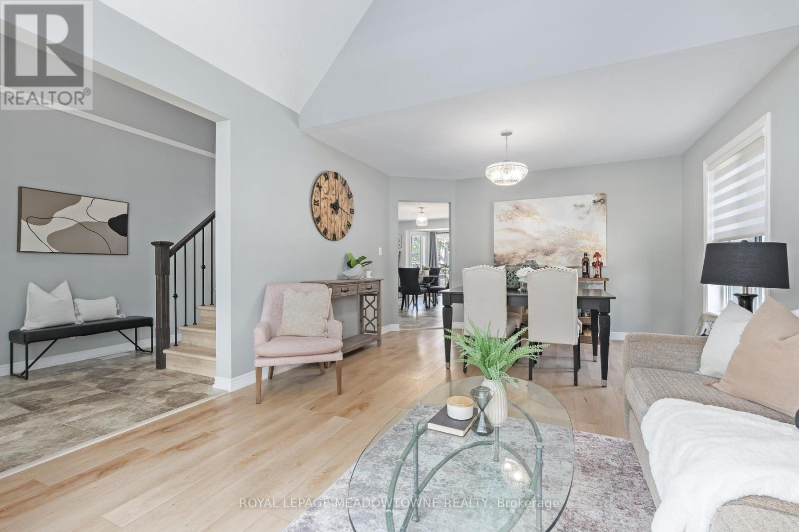 112 SCHMIDT DRIVE - 10