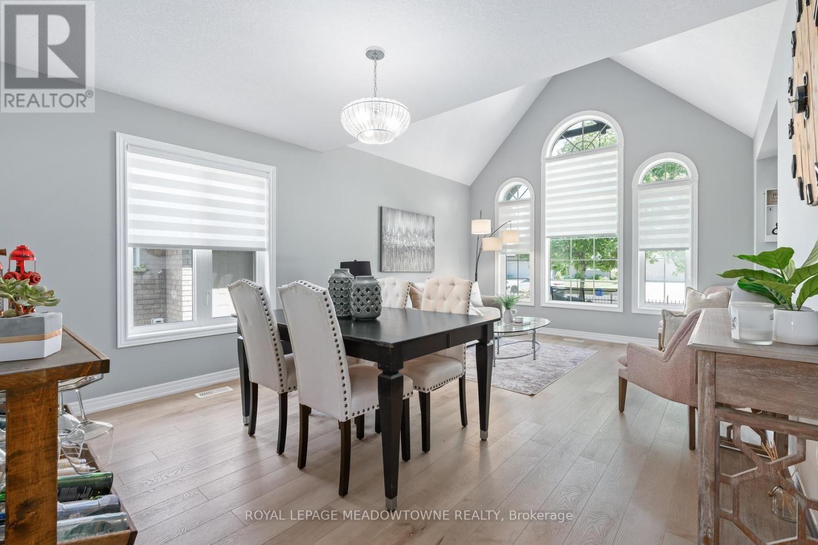 112 SCHMIDT DRIVE - 12