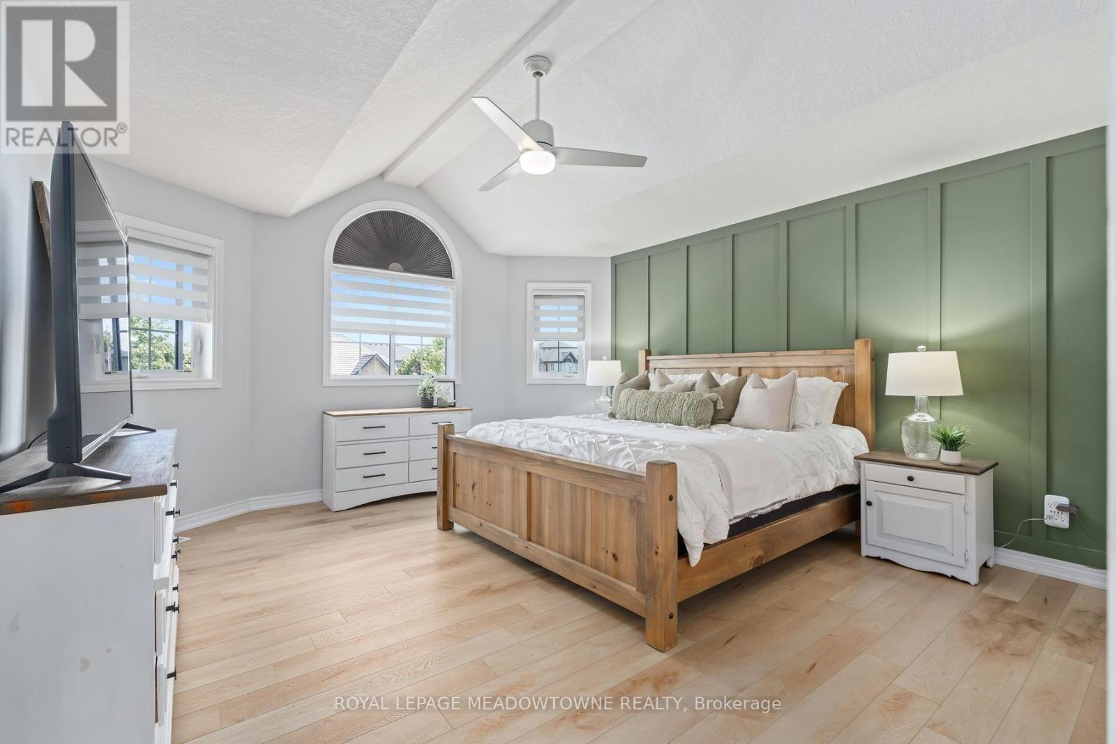 112 SCHMIDT DRIVE - 25