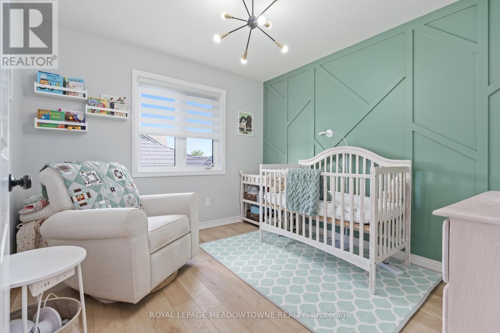 112 SCHMIDT DRIVE - 32