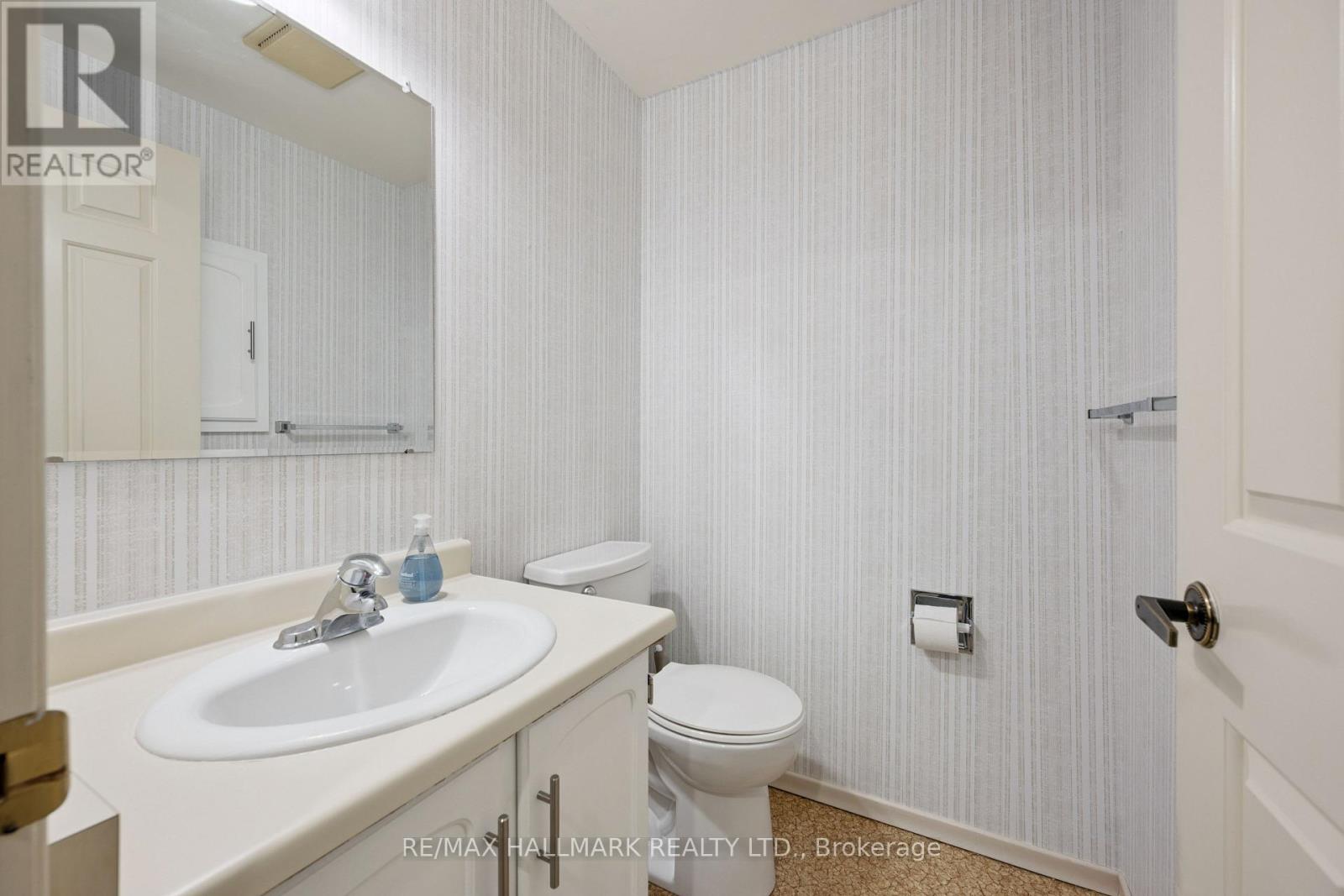 #1 489 BEECHWOOD DRIVE - Image 13